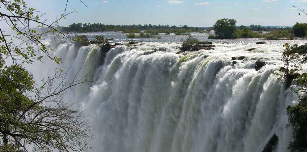 witness victoria falls at tanzania with african safari group